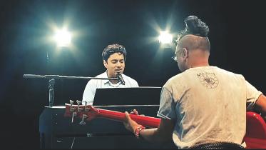 Shunno perform.jpg