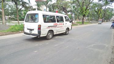 speed breakers Jhalakathi.jpg