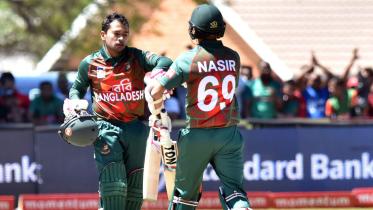 The Daily Star Day At A Glance AFP photo.JPG