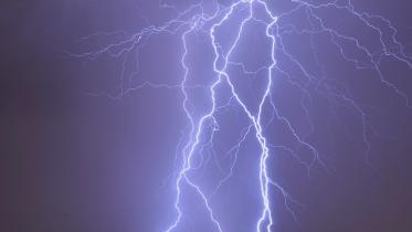Thunder or lightning