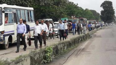 traffic-1WB.jpg
