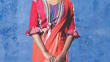 Twists and turns with the blouse