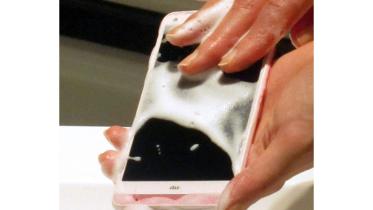 washable-smartphone-web.jpg