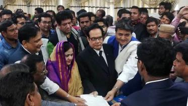 Dr Syeda Zakia Nur submitted the nomination papers