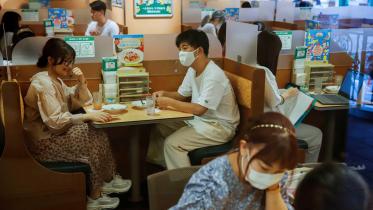 japans-service-sector-activity-.jpg