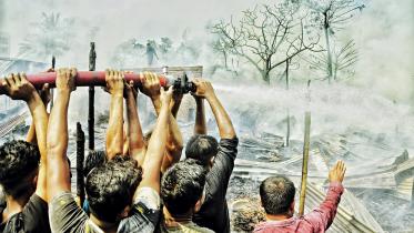 khulna-market-fire.jpg