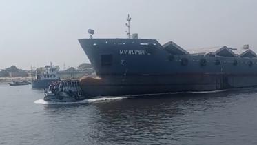 Launch capsize in Shitalakshya