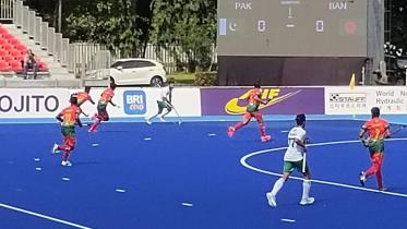 ban-pak_hockey.jpg