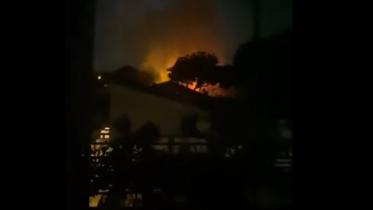 Sri Lanka PM's house burning