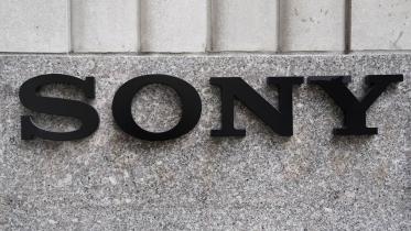 sony-to-buy-mobile.jpg