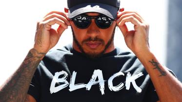 lewis_hamilton_blm.jpg