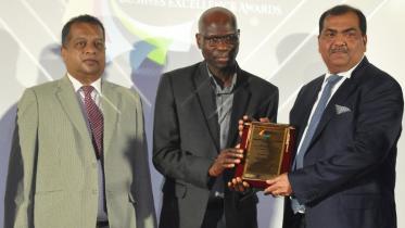 photo_-_commonwealth_business_excellence_award_2023.jpg