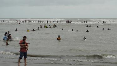 coxbazar-sea-beach-hidden-canals.jpg