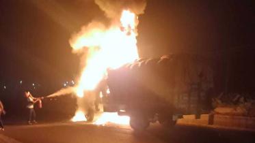 truck-fire-web.jpg