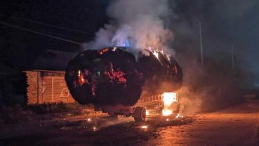 bogura_truck_torched.jpg