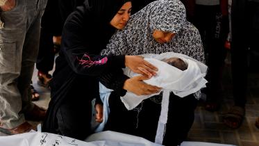 israel-palestinians-gaza-baby.jpg