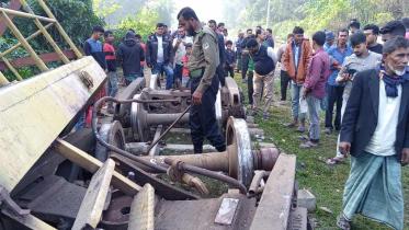 habiganj_train_derailment.jpg