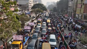 jam_on_road.jpg