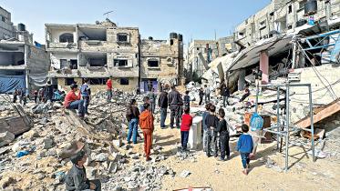palestinians-in-gaza-fight-1.jpg