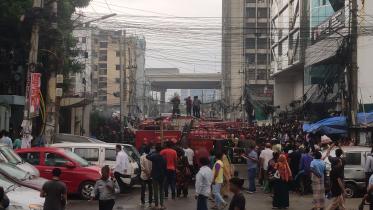 karwan_bazar_fire.jpg