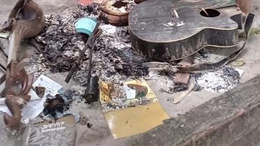 Lalon Anand Dham set on fire in Faridpur