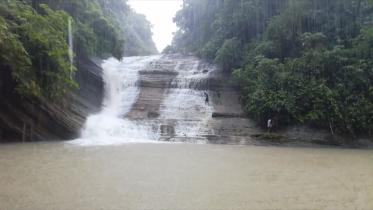 rupashi-jharna