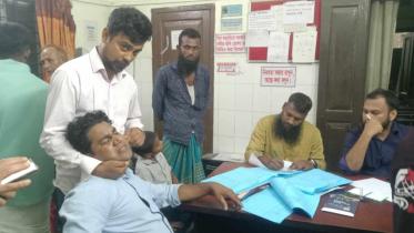 jamalpur_journo_under_attack-02.jpg