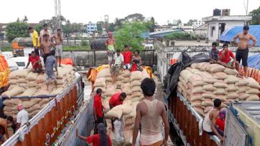 benapole_photo-rice_import_started_from_india_through_benapole_port_-18.11.24.jpg