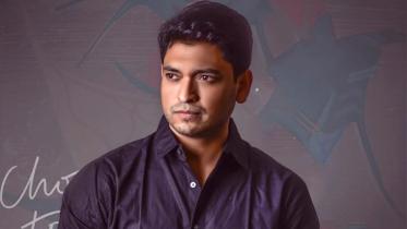 actor Azad injured in shooting at home