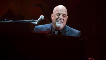 Billy Joel cancels concerts after brain disorder diagnosis.jpg