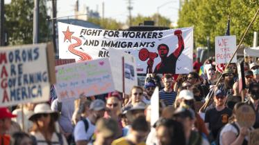 afp_20250502_44939zh_v1_highres_uspoliticsmayday.jpg