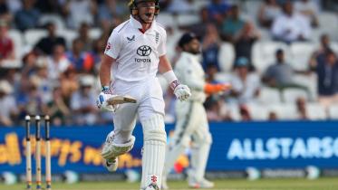 England's Ollie Pope.jpg