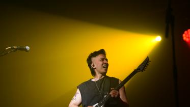 Oni Hasan electrifies Dhaka Oni Hasan electrifies Dhaka