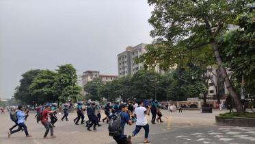 clash between police and July fighters