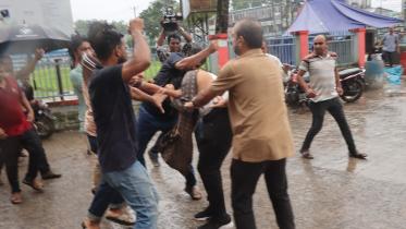 Sher-e-Bangla Medical College clash.jpg