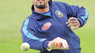 Bangladesh skipper Mashrafe Mortaza