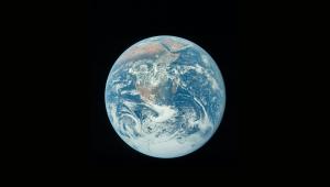 Earth-photographed-Apollo-17.jpg