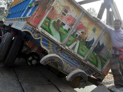 Bailey bridge stone truck.jpg