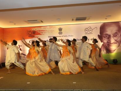 Mahatma Gandhi 2 .jpg