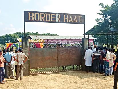 baliamari-border-haat.jpg