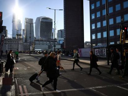big-uk-firms-shrug-off-banking-turmoil.jpg