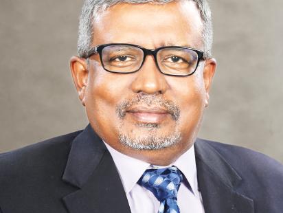 10.-prof.-dr-md-qumrul.jpg