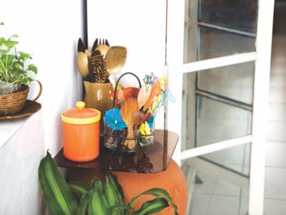 A touch of Eid glam for your table!