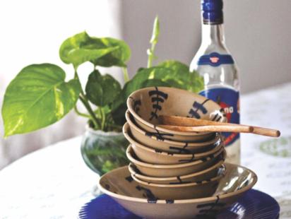 A touch of Eid glam for your table!