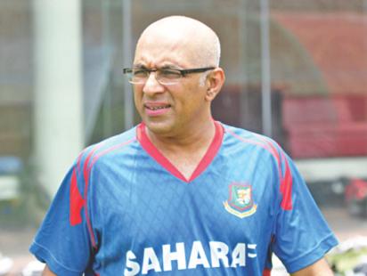 Bangladesh head coach Chandika Hathurusinghes