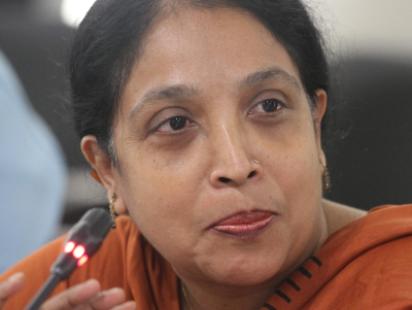 Dr Rowshan Momtaz.jpg