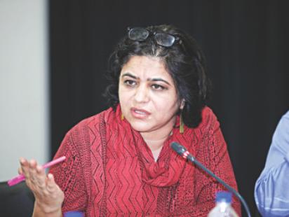 Sara Hossain.jpg