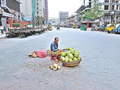 street look deserted 