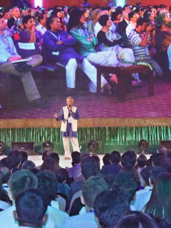 Use the power of youth to solve social problems: Yunus