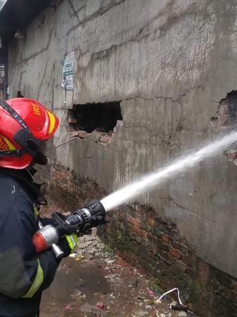 savar_fire_2_web.jpg